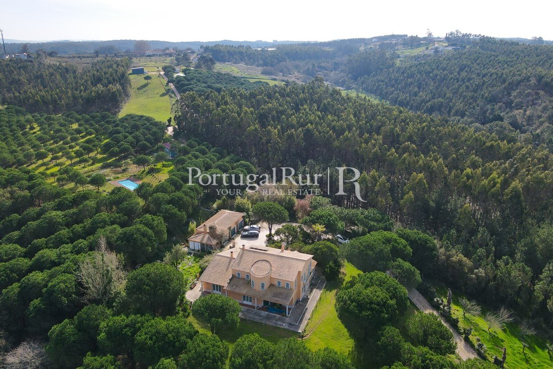Finca in Salir de Matos, Leiria District, Portugal 1 - 13824080