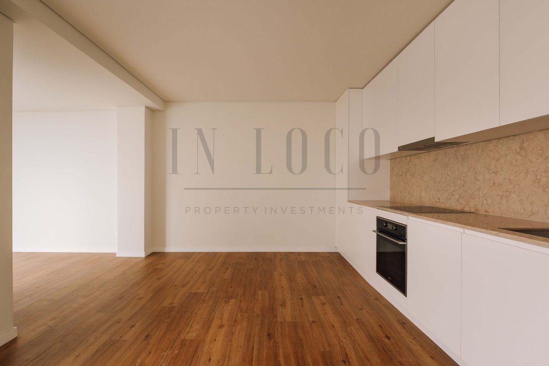 Apartment in Alcantara, Lisbon, Portugal 1 - 15351785