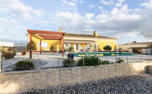 Haus in Pinhal Novo, Setúbal Municipality, Portugal 1