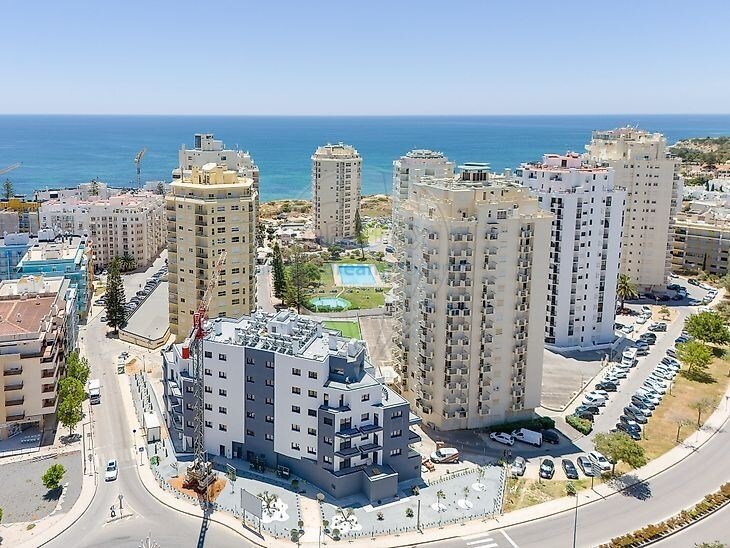 Apartment in Armacao de Pera, Algarve, Portugal 1 - 16472669