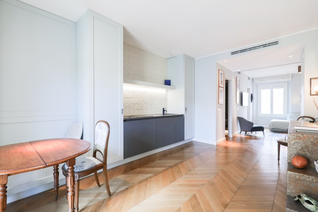 Apartment in Centrale, Milan, Italy 2 - 16630959