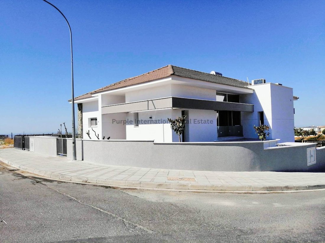 Villa in Limassol, Limassol, Cyprus 1 - 15235835