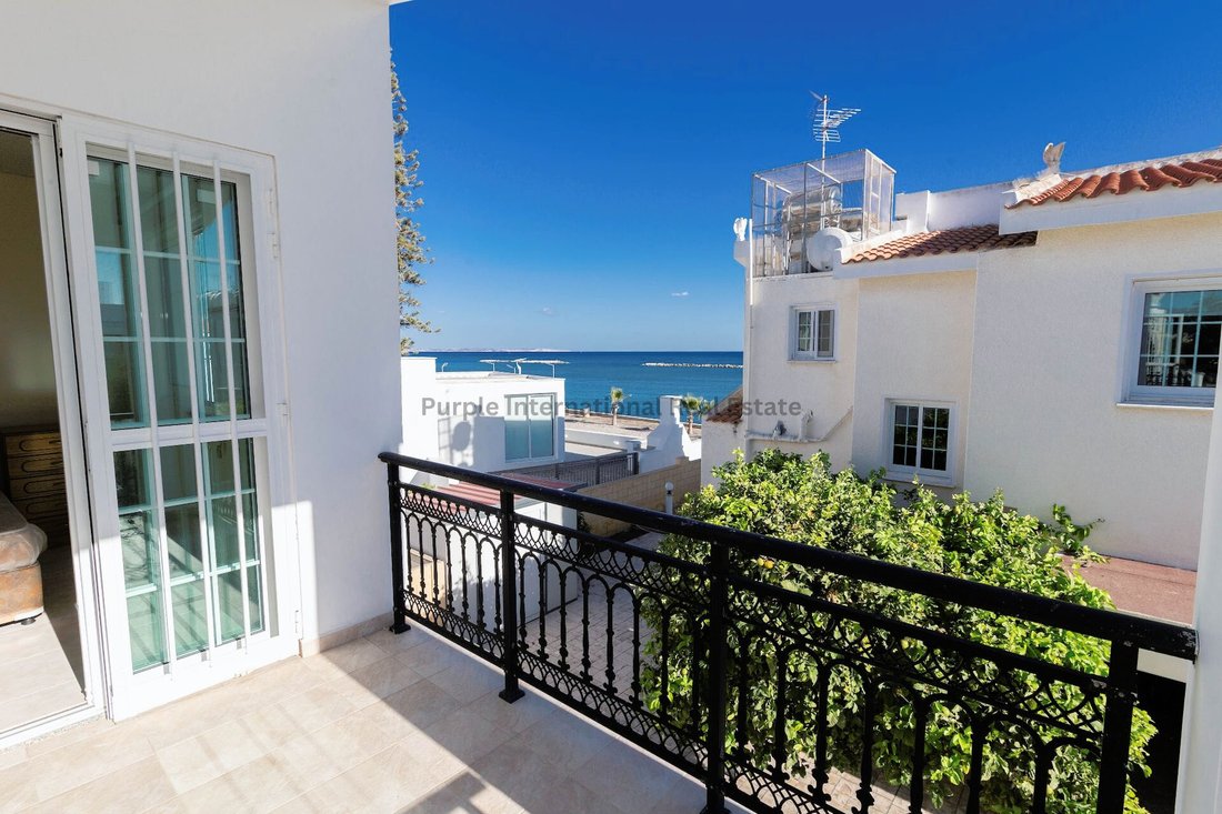 Villa in Oroklini, Larnaca, Cyprus 2 - 15236242