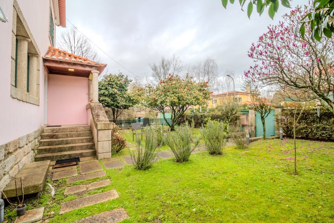 House in Lordelo do Ouro e Massarelos, Porto District, Portugal 3 - 15280628