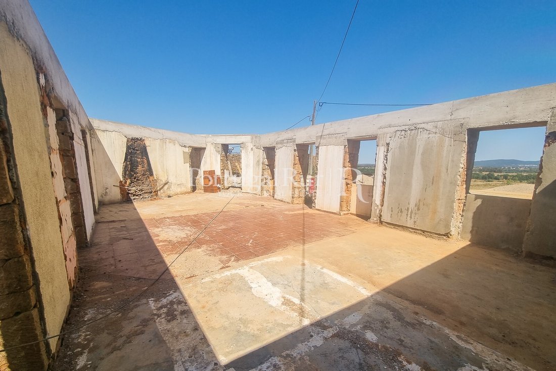 Estate in Alvados, Leiria District, Portugal 5 - 13867448