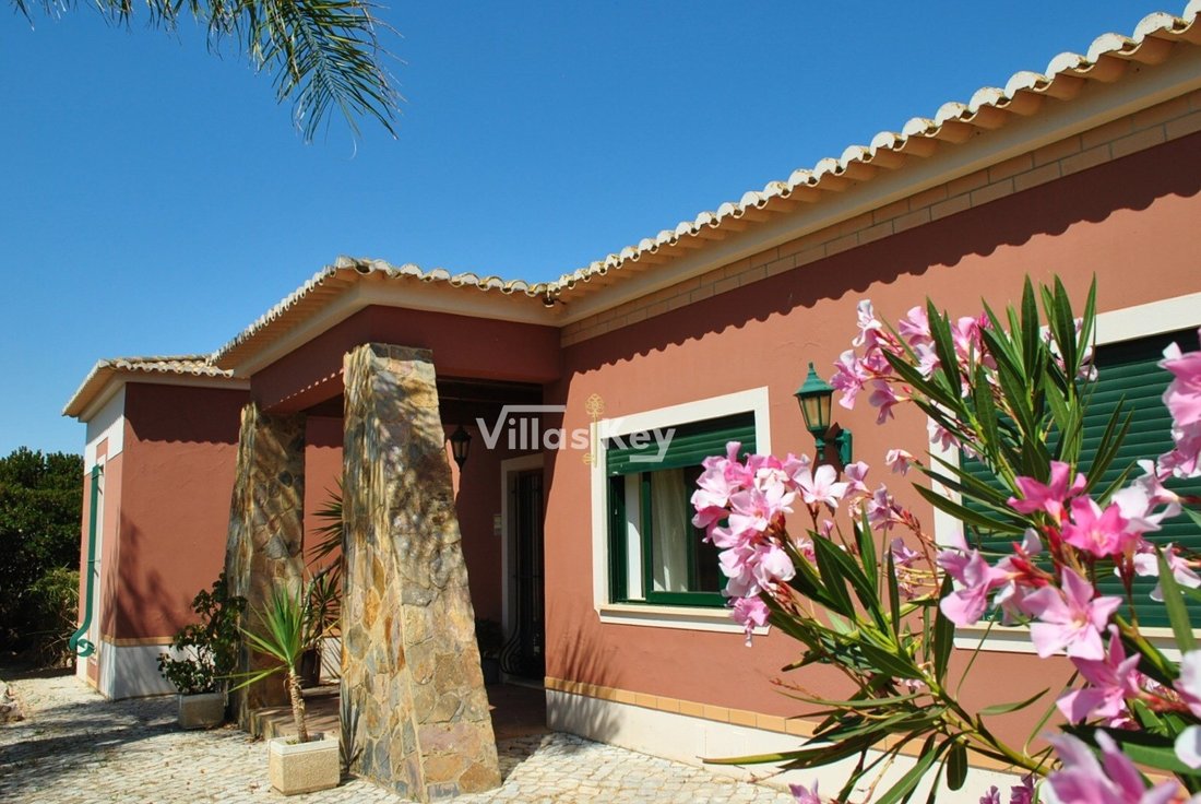 House in Bensafrim e Barao de Sao Joao, Algarve, Portugal 4 - 16094860