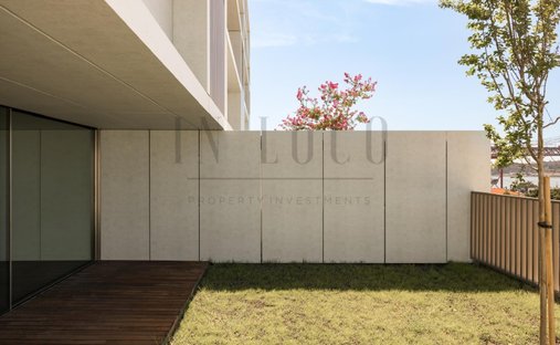 House in Alcantara, Lisbon, Portugal 1