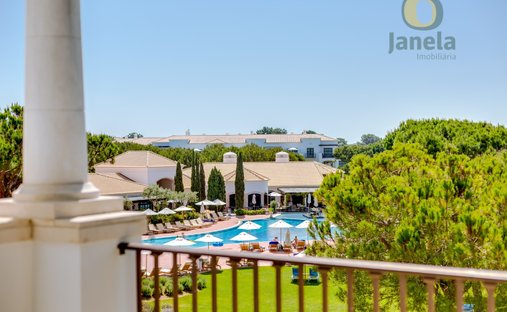 Apartment in Olhos de Agua, Algarve, Portugal 1