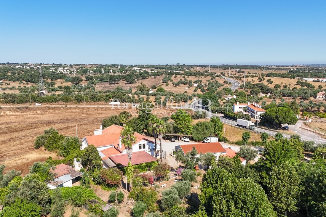 Finca in Nossa Senhora da Vila, Nossa Senhora do Bispo e Silveiras, Évora District, Portugal 2 - 14347146