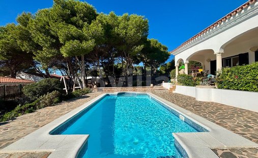 Chalet in Sant Lluis, Balearic Islands, Spain 1