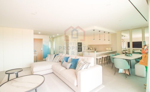 Apartamento en Quarteira, Algarve, Portugal 1