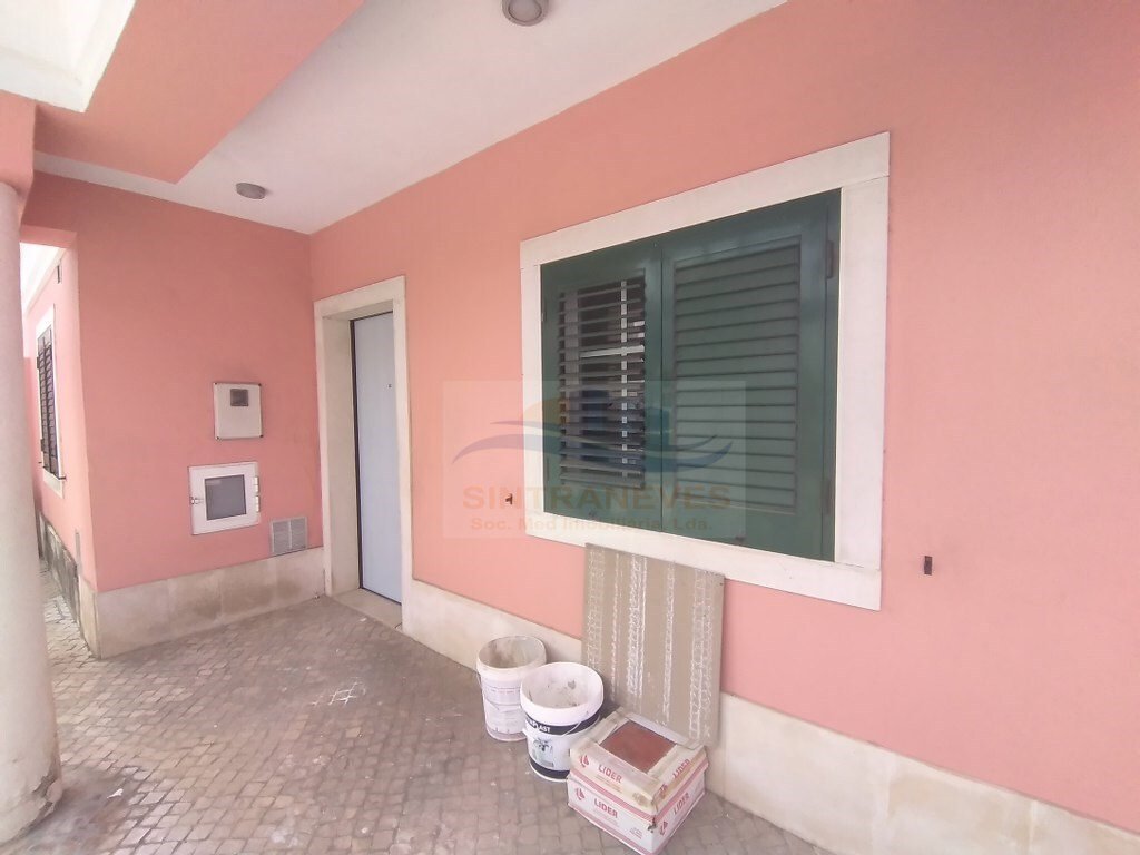 House in Rio de Mouro, Lisbon, Portugal 2 - 16248958