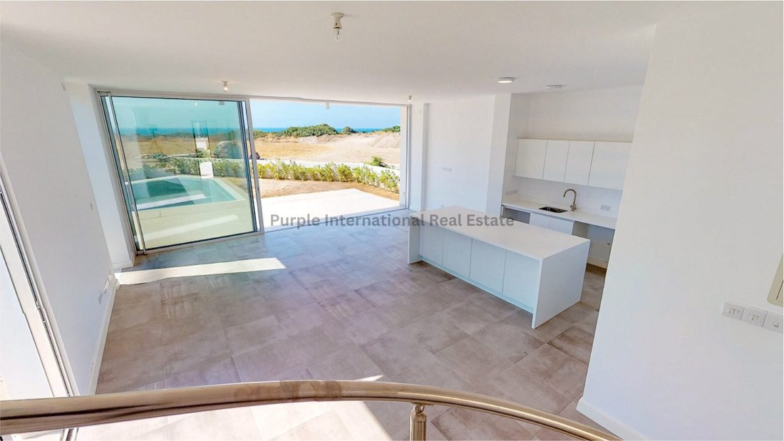 Villa in Peyia, Paphos, Cyprus 2 - 16712533