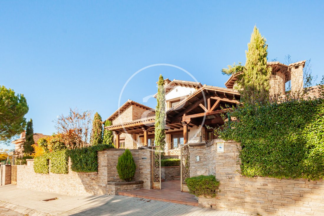 Villa in Villaviciosa de Odon, Comunidad de Madrid, Spain 3 - 16642549