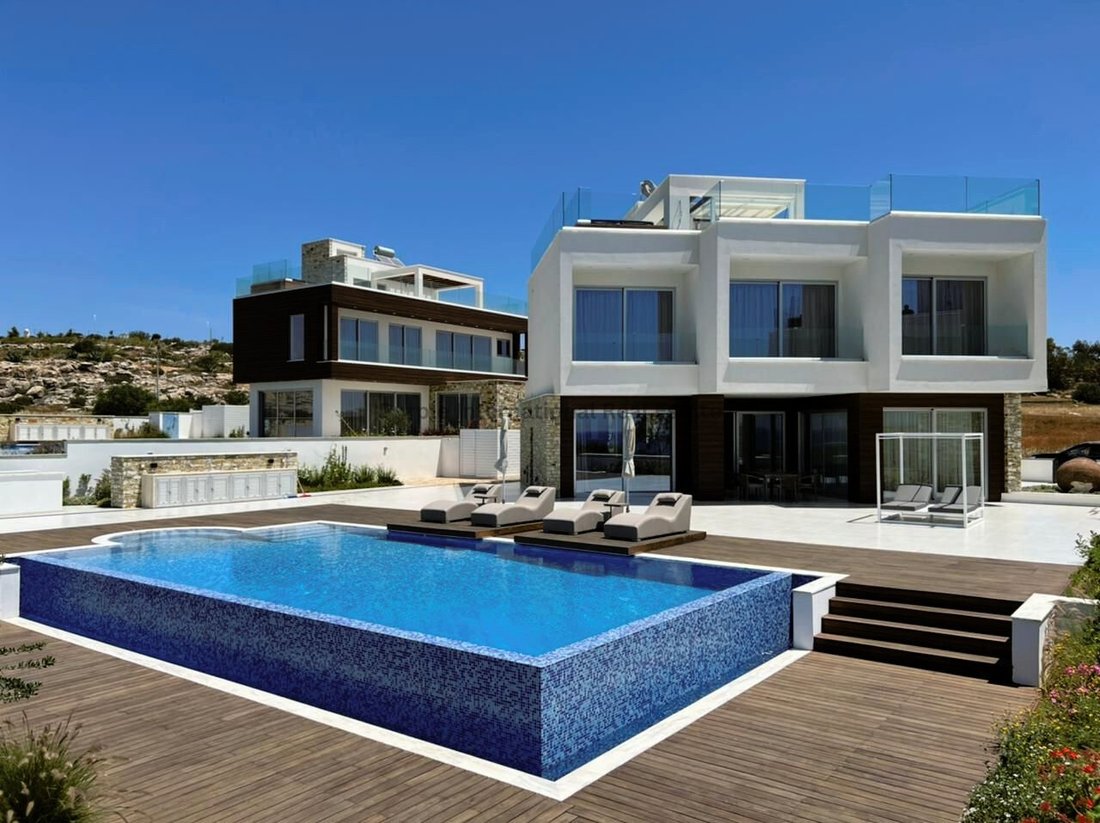 Villa in Ayia Napa, Cyprus 1 - 16712305
