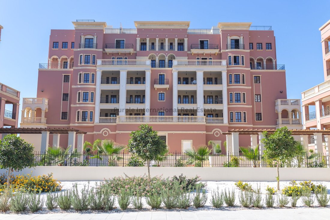 Apartment in Germasogeia, Limassol, Cyprus 1 - 15349387