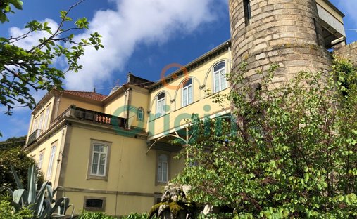 Chateau in Mafamude und Vilar do Paraiso, Distrikt Porto, Portugal 1