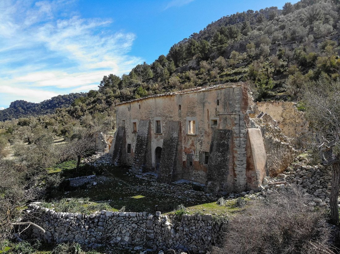 Country House in Bunyola, Balearic Islands, Spain 3 - 12445818