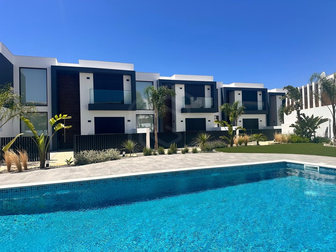 House in Almancil, Algarve, Portugal 2 - 16599832