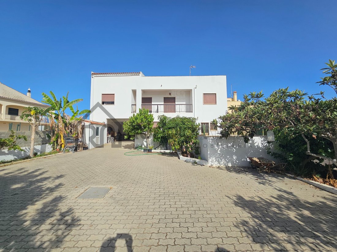 House in Quarteira, Algarve, Portugal 3 - 15196757