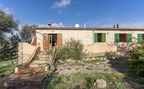 Country House in Santa Maria del Cami, Balearic Islands, Spain 1