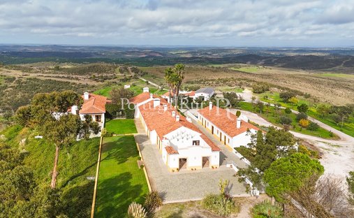 Estate in Amareleja, Beja District, Portugal 1