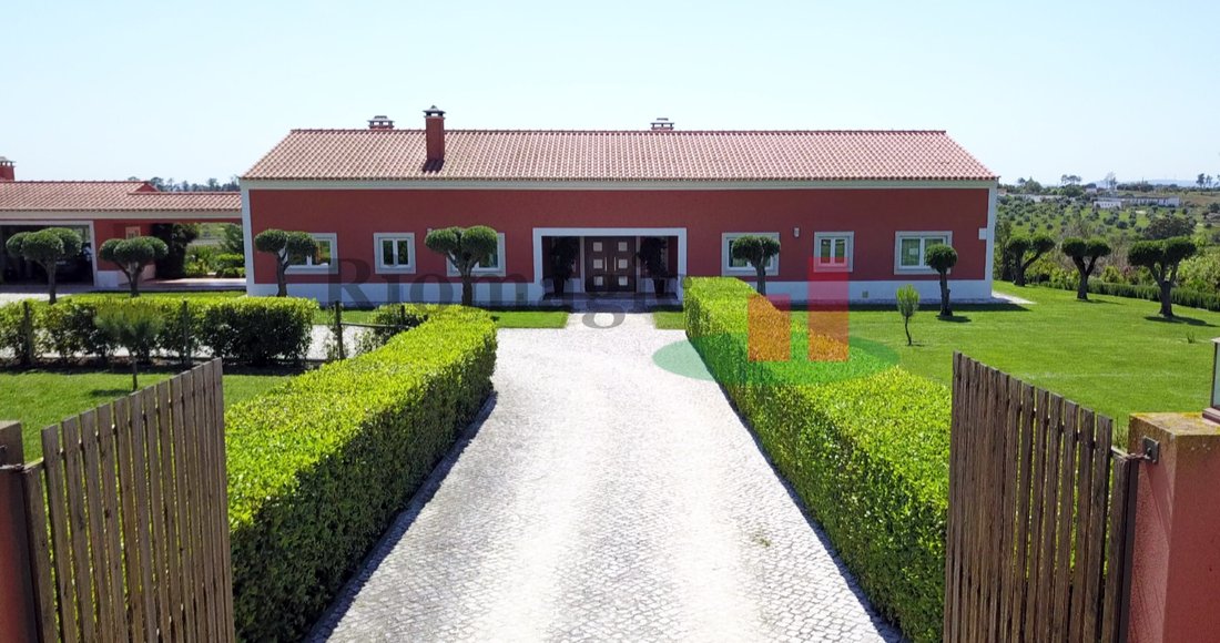 House in Abitureiras, Santarem District, Portugal 2 - 11973127
