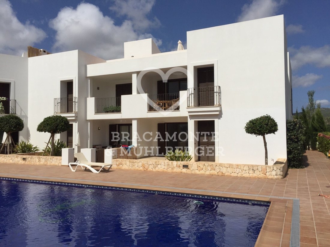 Apartment in Sant Carles de Peralta, Santa Eularia des Riu, Balearic Islands 2 - 14786544