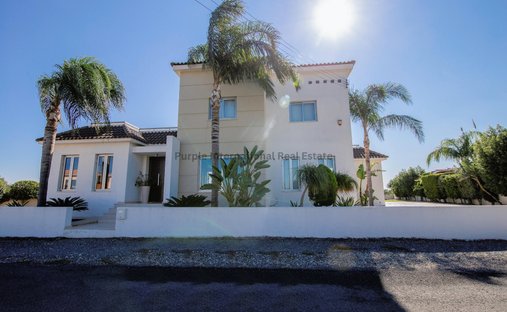Villa in Paralimni, Famagusta, Cyprus 1