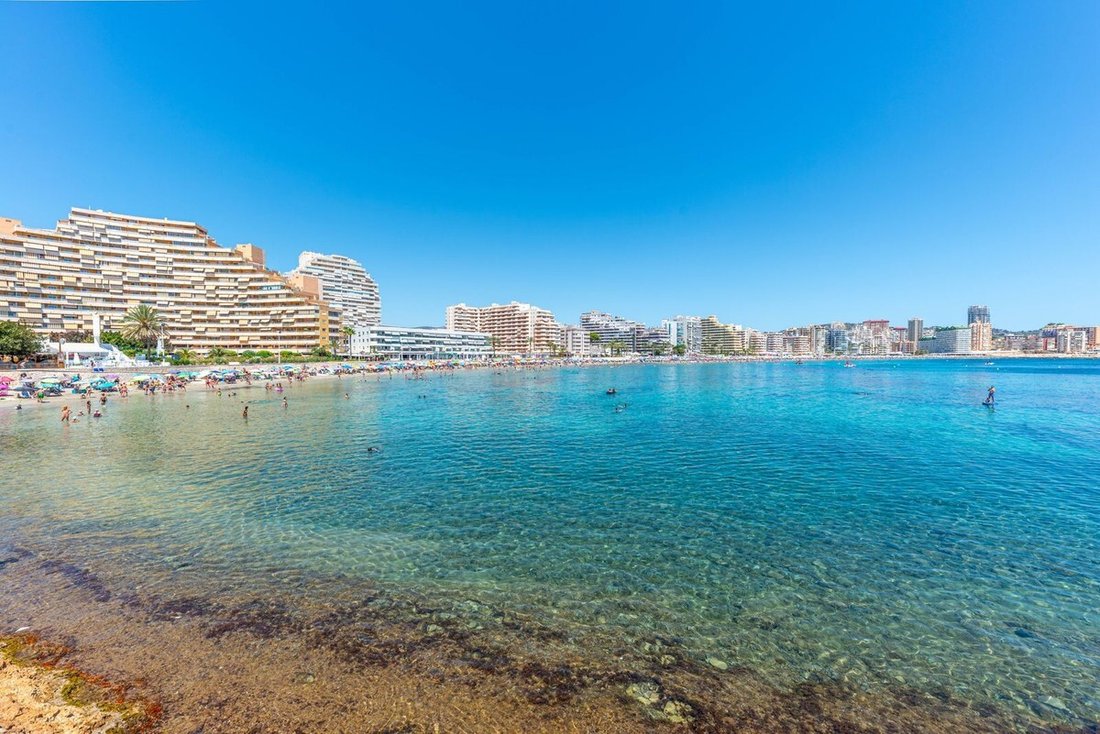 Villa in Calp / Calpe, Valencian Community, Spain 1 - 15992177