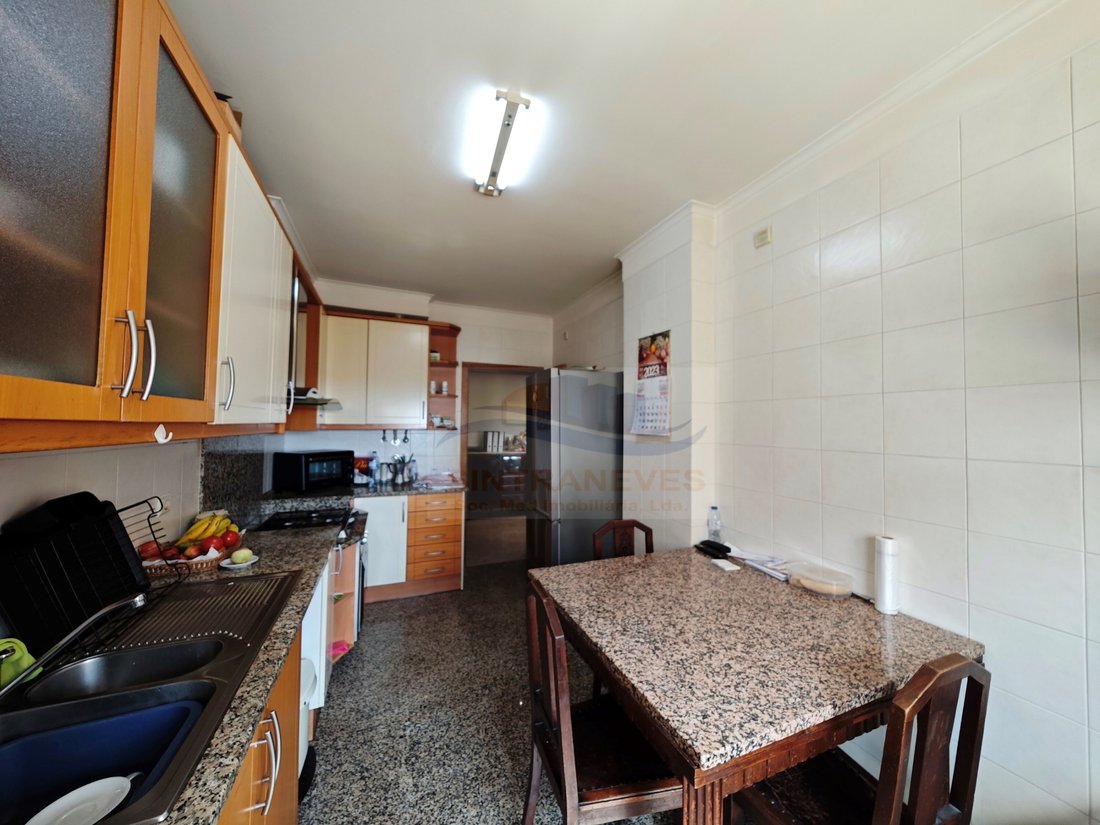 Apartment in Ramada e Canecas, Lisbon, Portugal 4 - 15386757