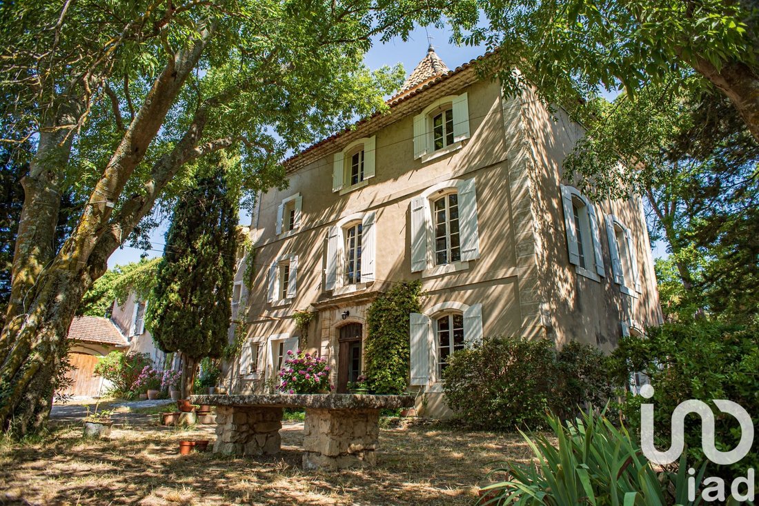 House in Saint Antoine, L'Isle-sur-la-Sorgue, France 1 - 16718261