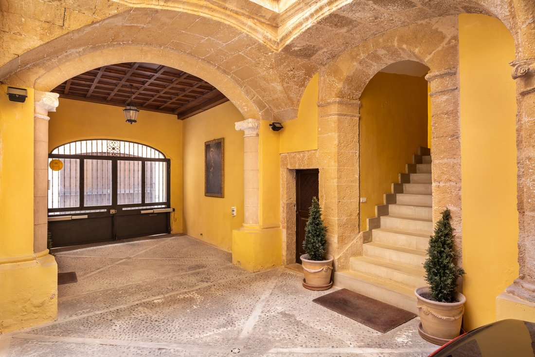 Chateau in Palma, Balearic Islands, Spain 1 - 15617344