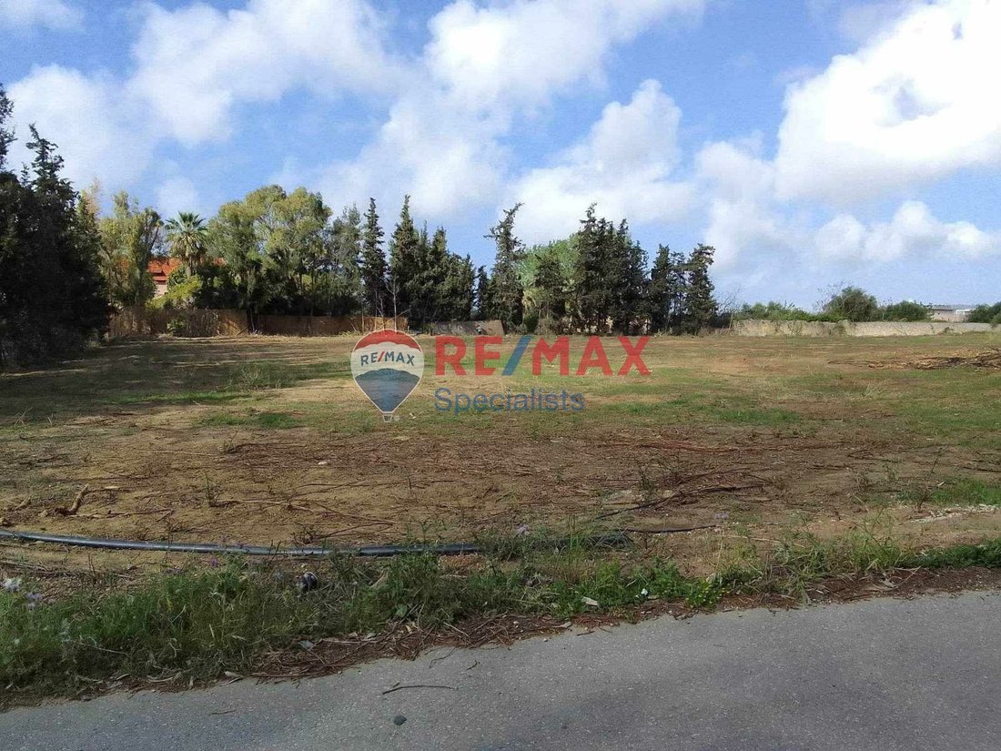 Land in Crete, Greece 2 - 15846214