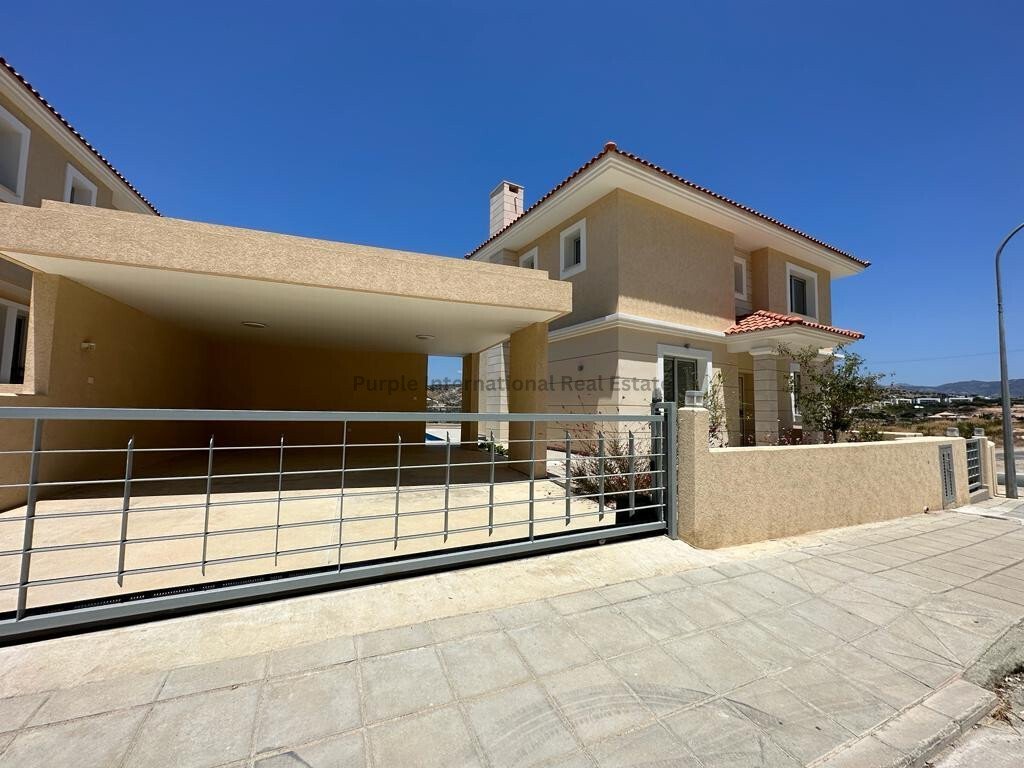Villa in Agios Tychon, Limassol, Cyprus 1 - 16712667