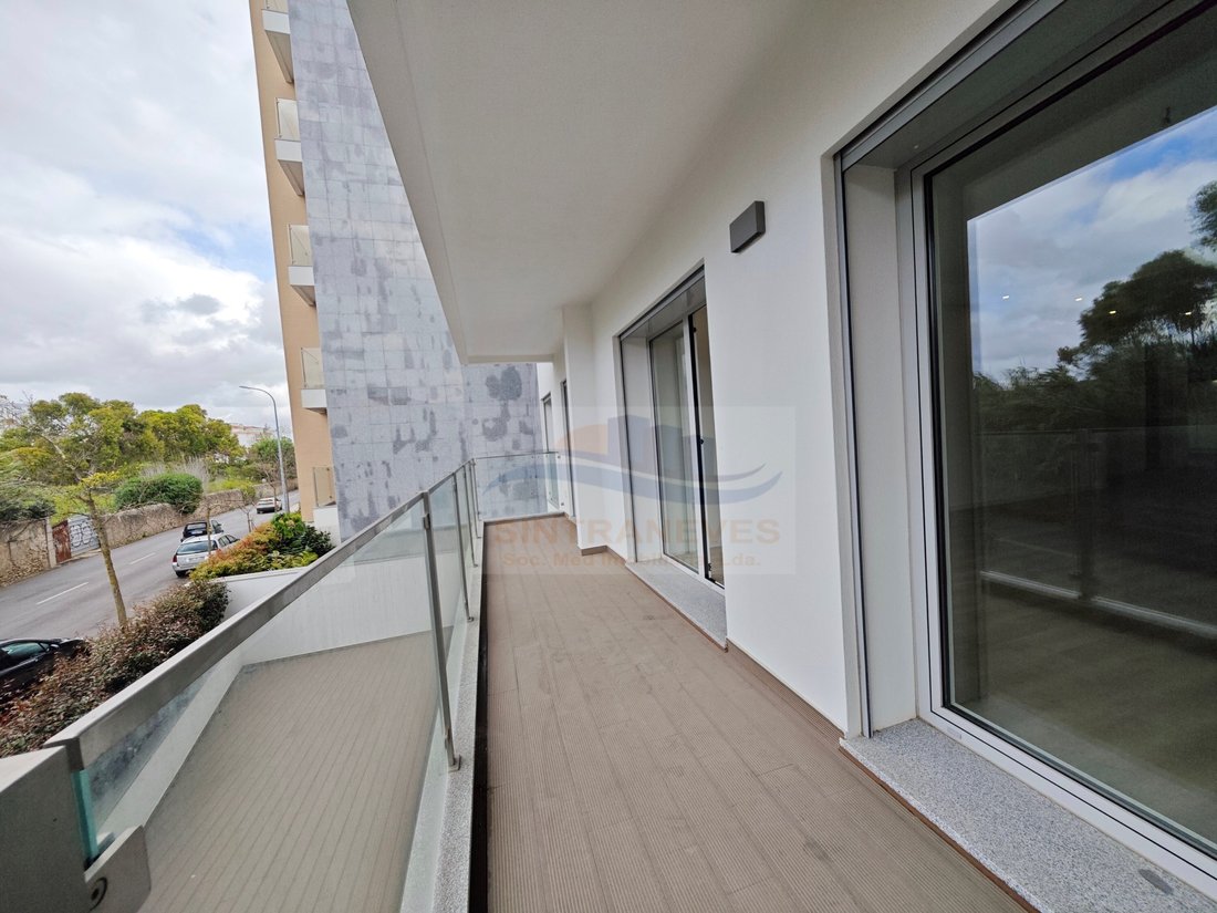 Apartment in Carcavelos e Parede, Lisbon, Portugal 3 - 15490031