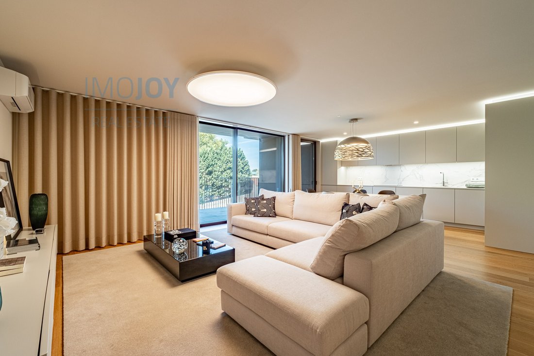 Apartment in Santa Marinha e Sao Pedro da Afurada, Porto District, Portugal 1 - 16313698