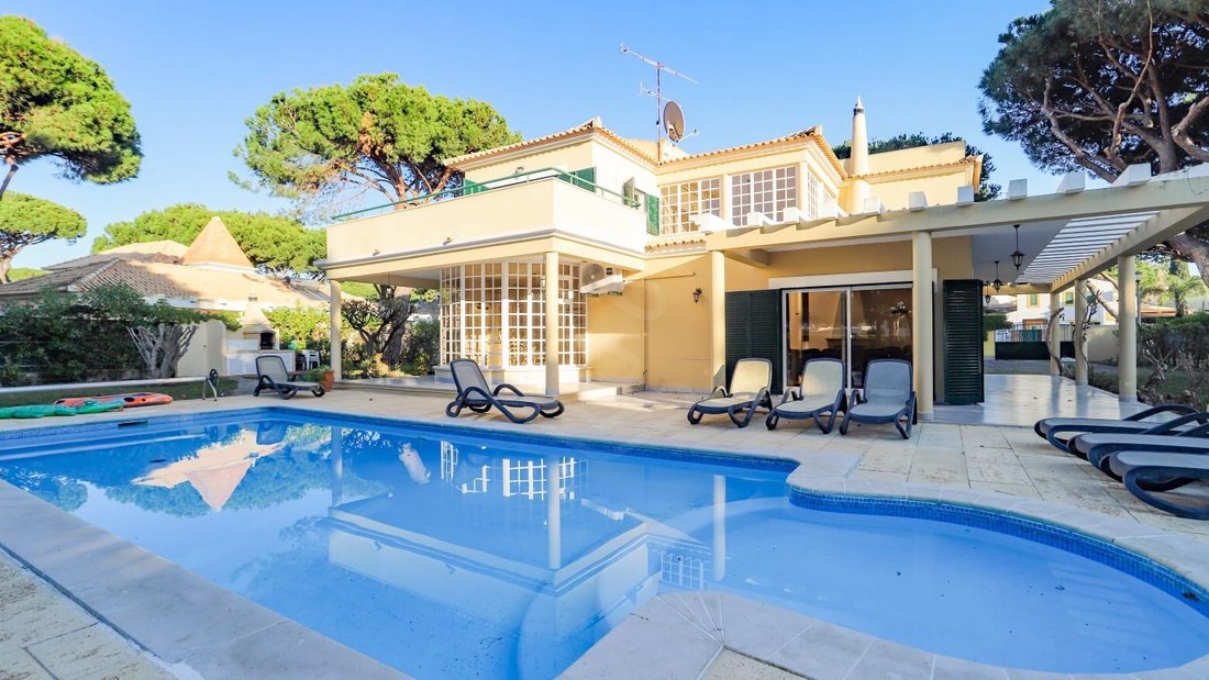 House in Vilamoura, Quarteira, Algarve 1 - 16484277