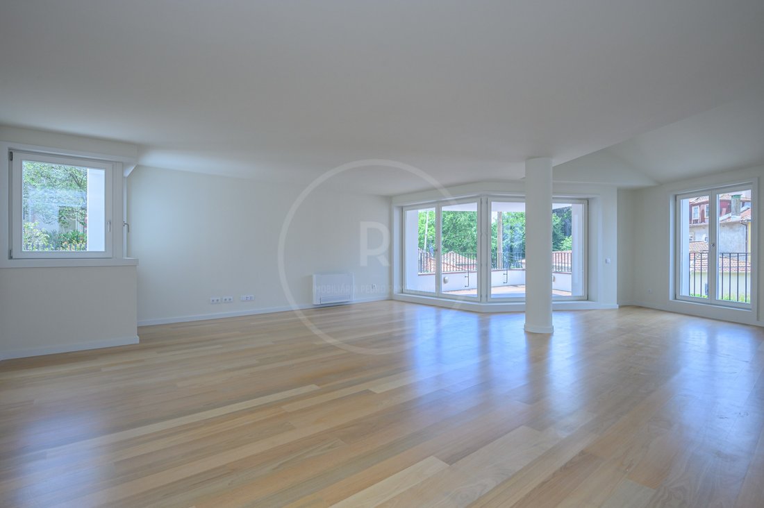 Apartment in Aldoar, Foz do Douro e Nevogilde, Porto District, Portugal 2 - 12885356