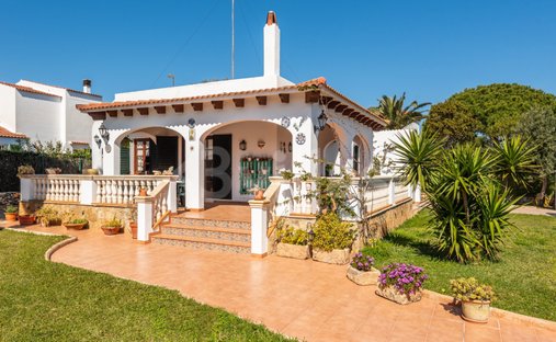 Chalet in Ciutadella de Menorca, Balearic Islands, Spain 1