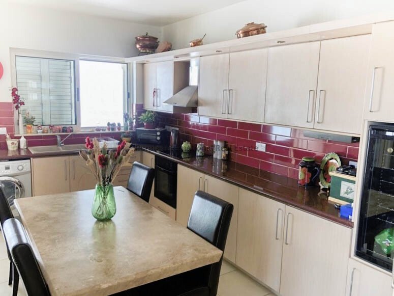 Villa in Pano Platres, Limassol, Cyprus 3 - 15235676