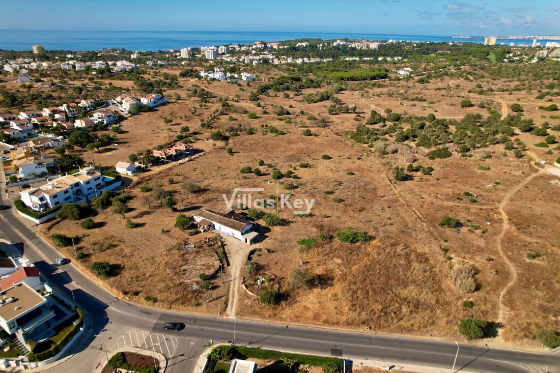 Land in Portimao, Algarve, Portugal 5 - 12275152