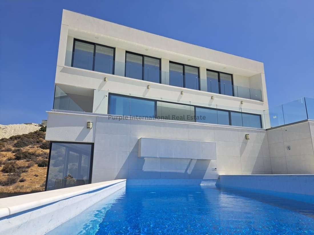 Villa in Agios Tychon, Limassol, Cyprus 4 - 15358972