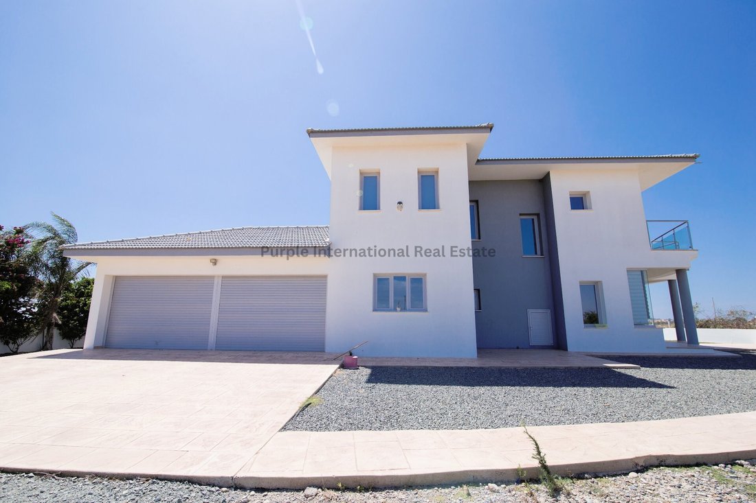 Villa in Xylofagou, Famagusta, Cyprus 1 - 16712070