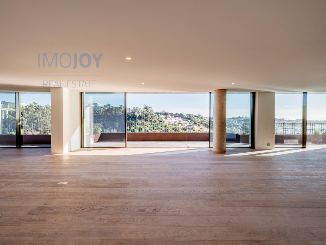 Apartment in Lordelo do Ouro e Massarelos, Porto District, Portugal 1 - 15238664