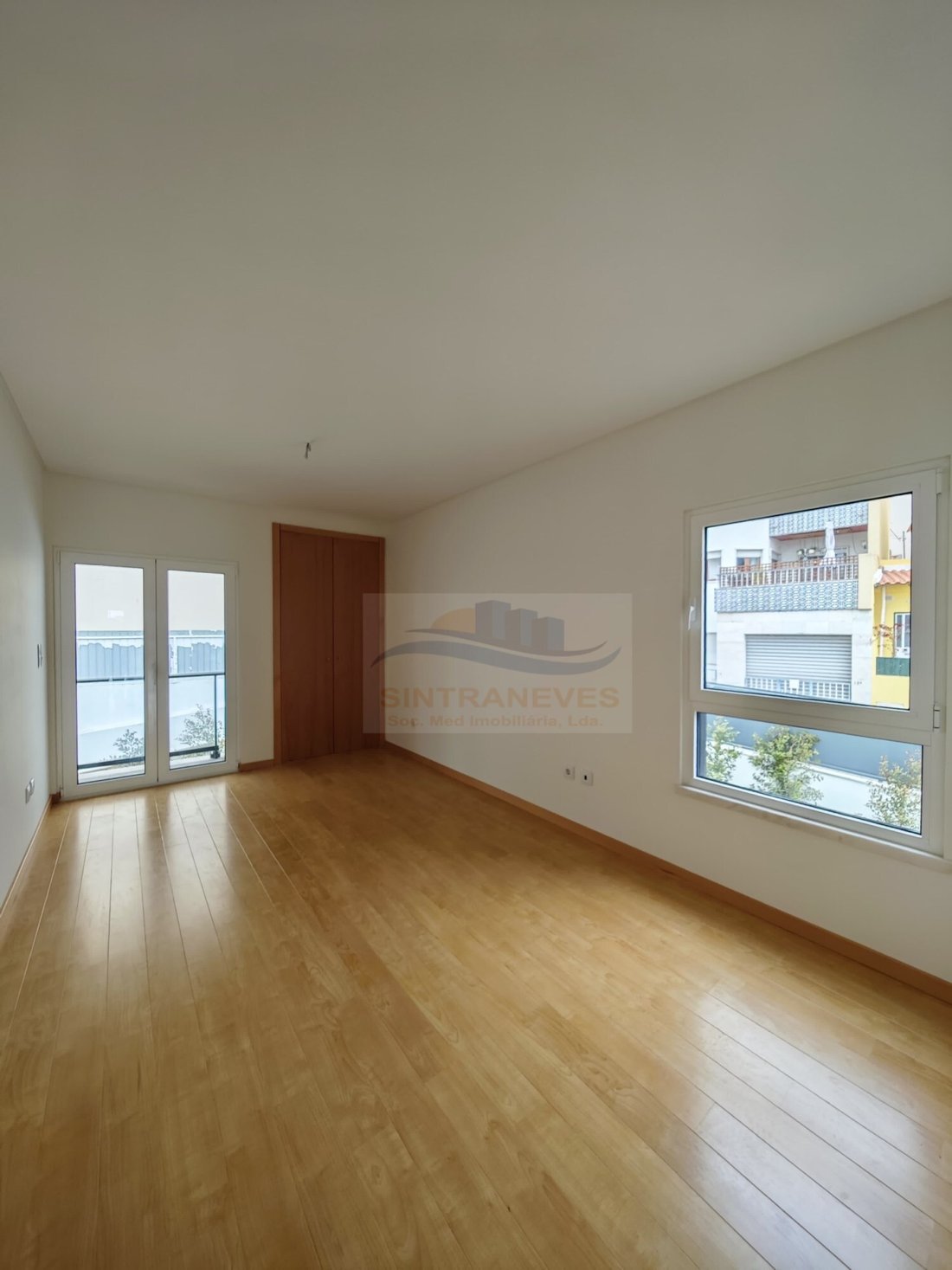 Apartment in Carcavelos e Parede, Lisbon, Portugal 2 - 15563792