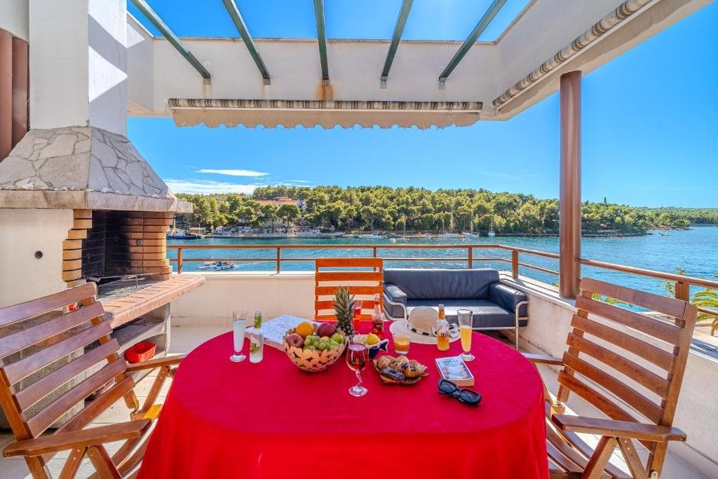 Villa in Milna, Split-Dalmatia County, Croatia 4 - 16711736