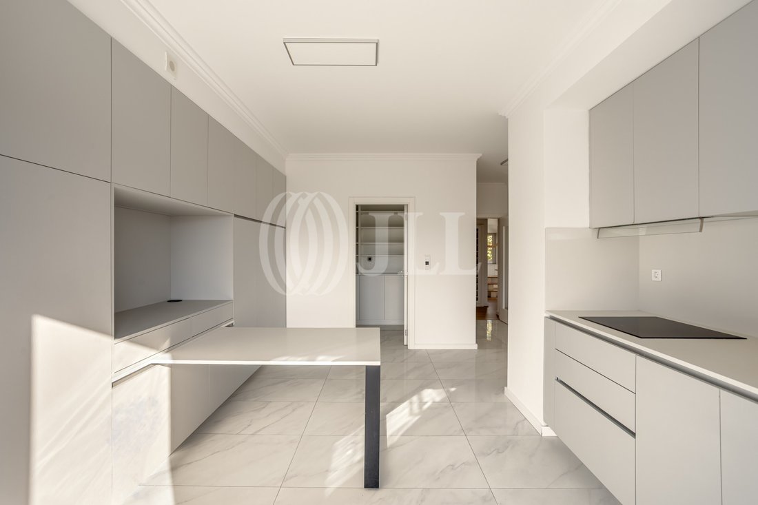 Apartment in Estoril, Cascais e Estoril, Lisbon 5 - 16403057