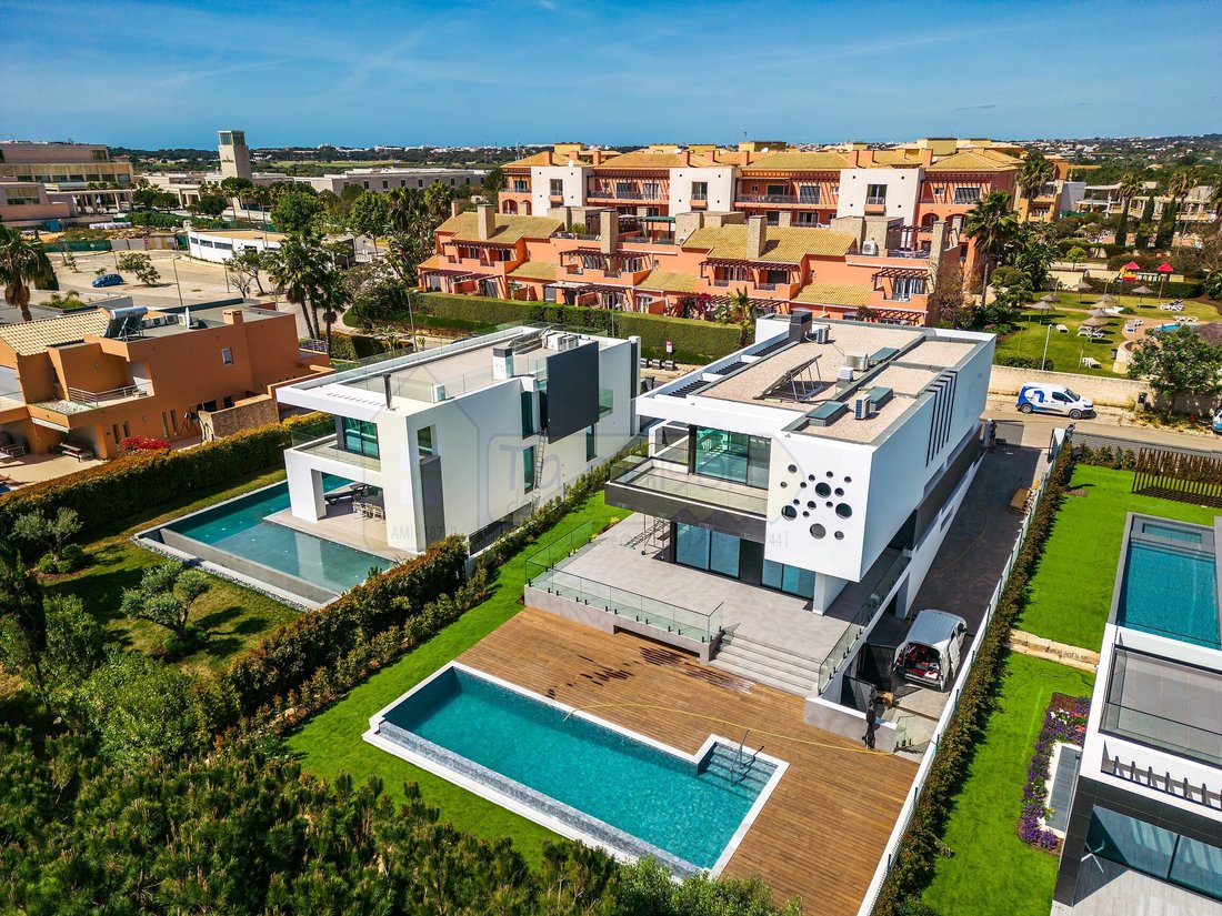 House in Vilamoura, Quarteira, Algarve 3 - 13963200