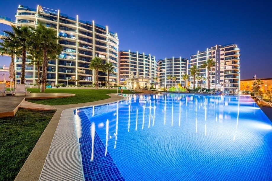 Penthouse in Torrevieja, Valencian Community, Spain 3 - 16712774